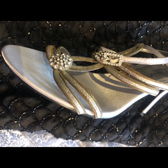 Silver crystal sandals - Picture 7 of 8